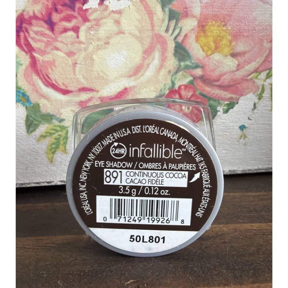 L’Oreal Infallible 24HR Eye Shadow in 891 Continuous Cocoa Vintage HTF